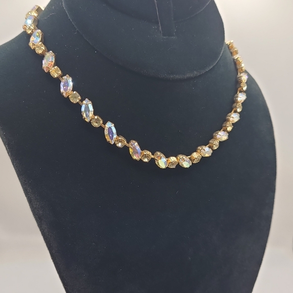 Meet your Posher, Tanya - Picture 12 of 16